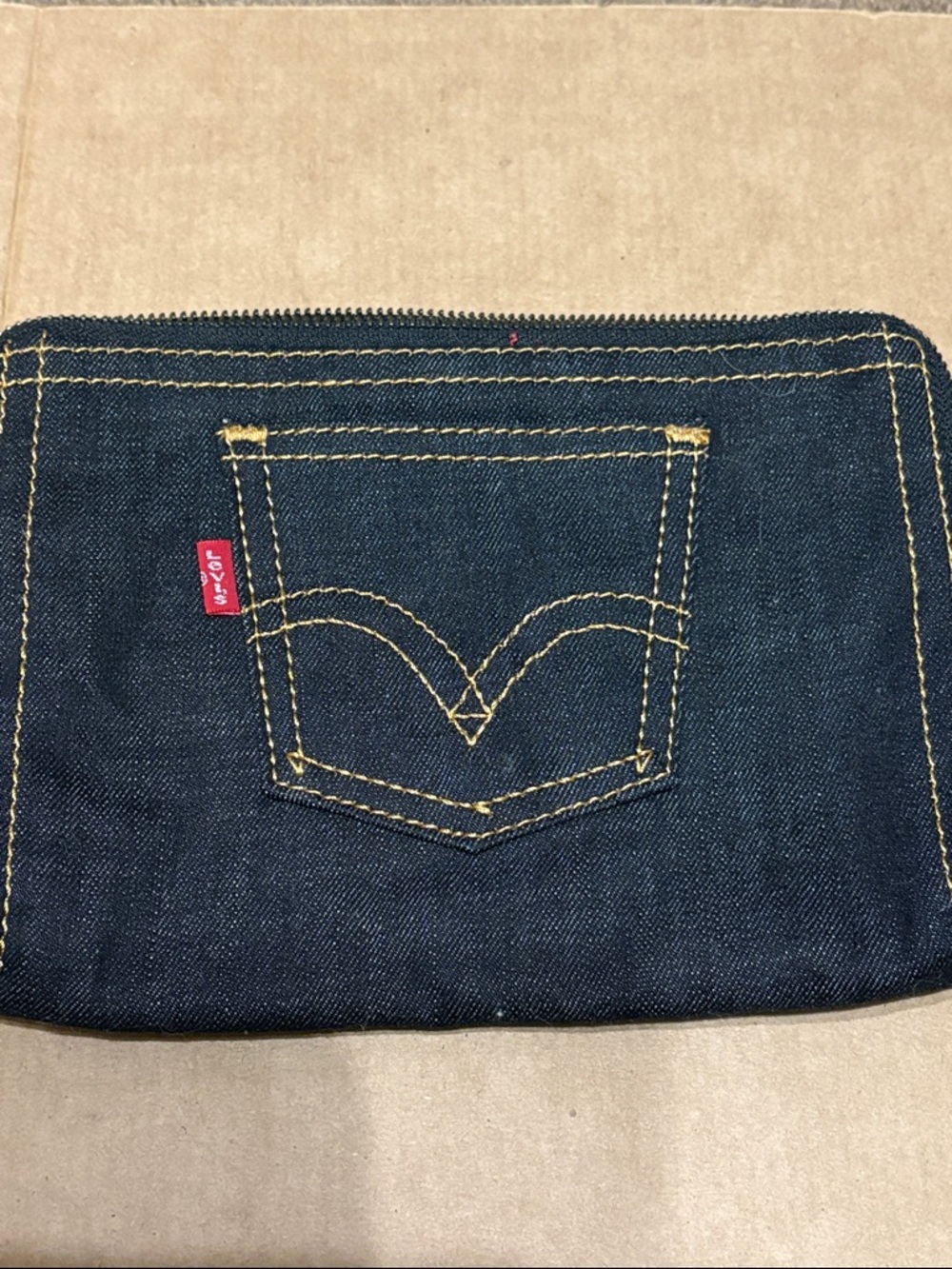 Levi's Navy Denim Zip Pouch 👝